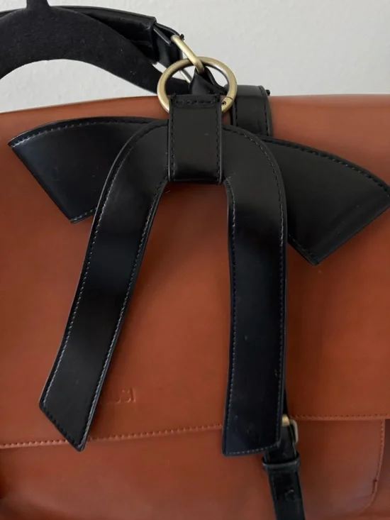 Ecosusi Vegan Leather Satchel Shoulder Bag Briefcase with Black Bow Accent - Tan - Picture 3 of 10